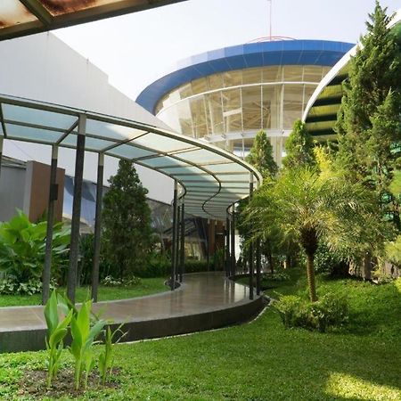 Hotel Asri Plaza Asia Tasikmalaya Exterior foto